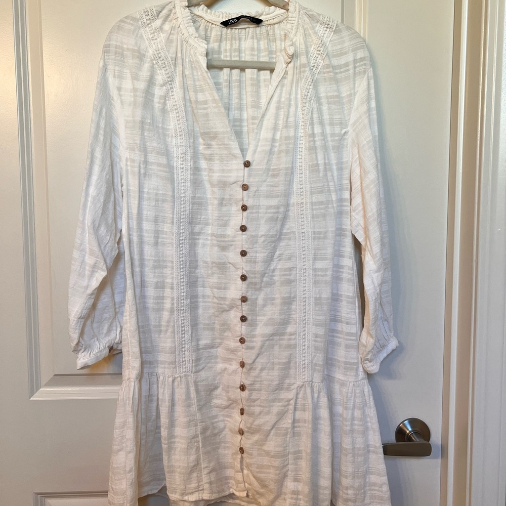 Zara White 3/4 Sleeve Peplum Tunic
